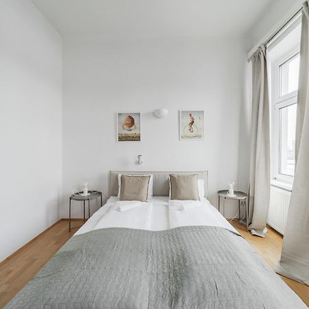 Urban Vienna Living - 18Th District Aparthotel Bagian luar foto