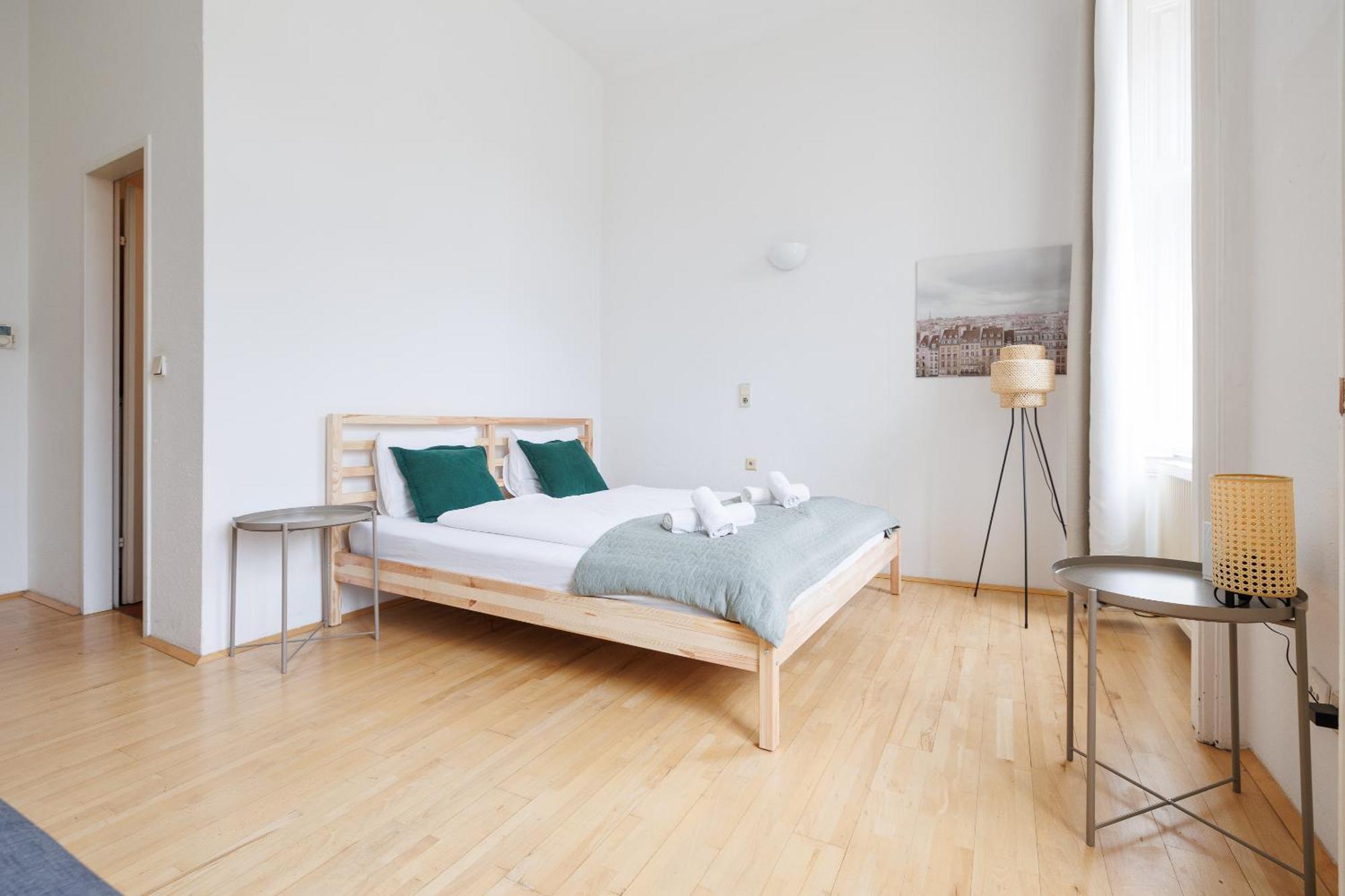 Urban Vienna Living - 18Th District Aparthotel Bagian luar foto