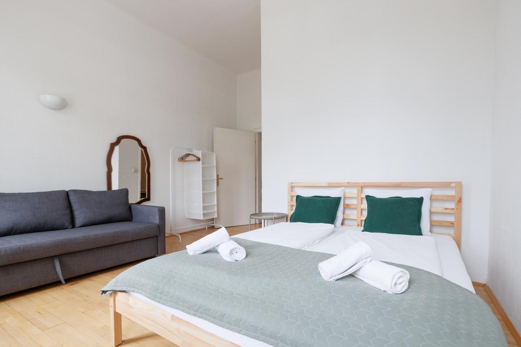 Urban Vienna Living - 18Th District Aparthotel Bagian luar foto