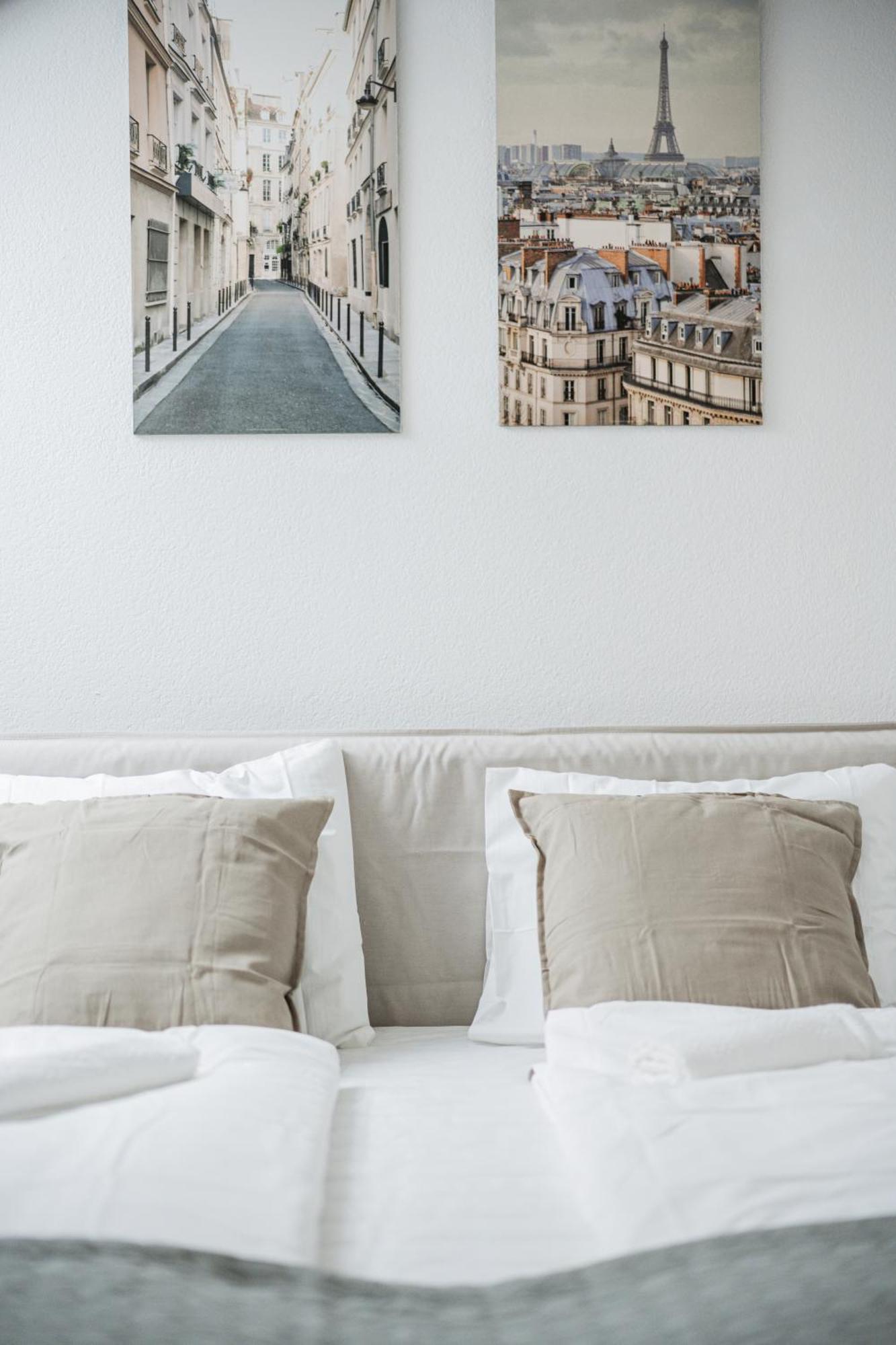 Urban Vienna Living - 18Th District Aparthotel Bagian luar foto