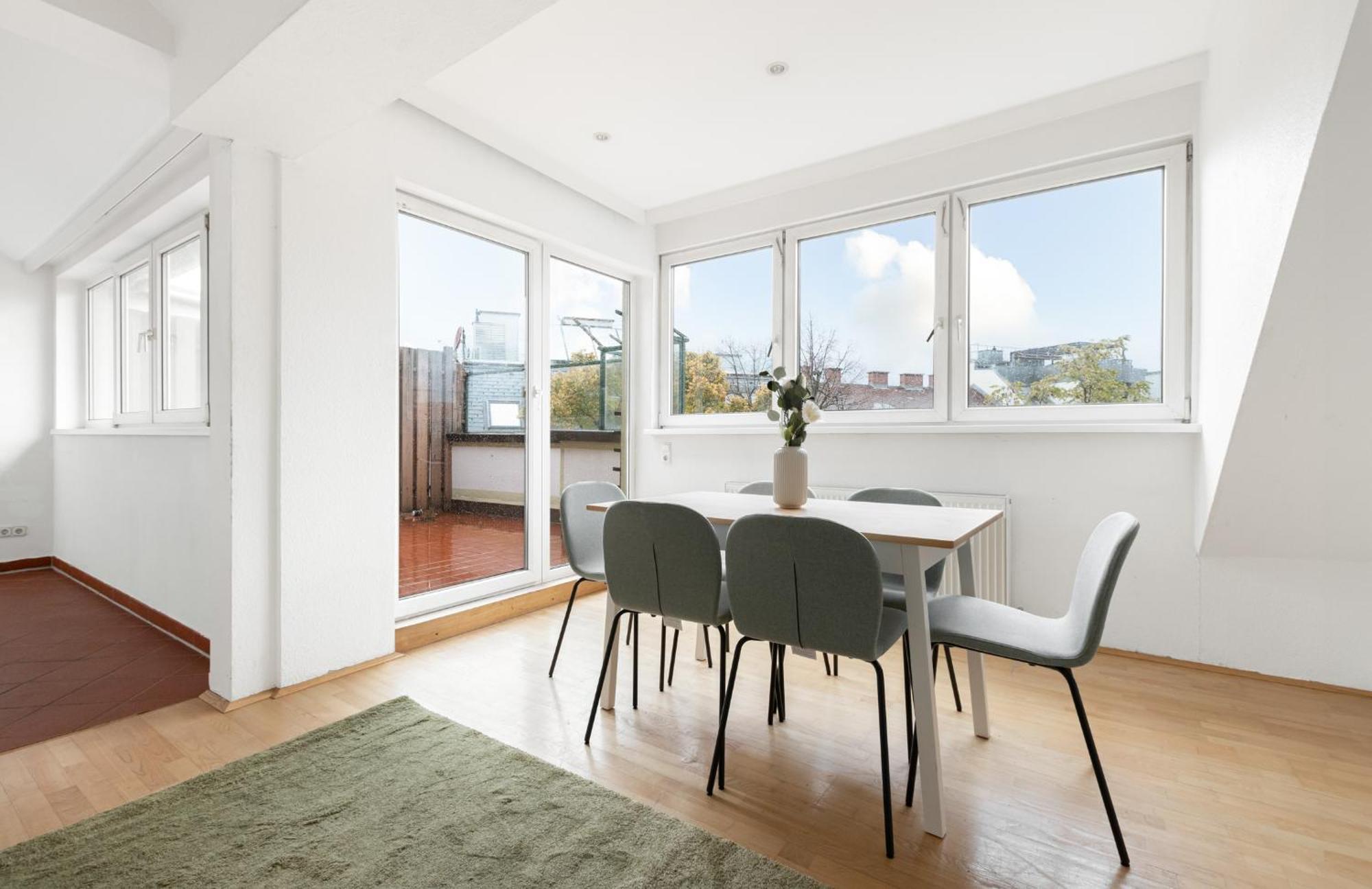 Urban Vienna Living - 18Th District Aparthotel Bagian luar foto
