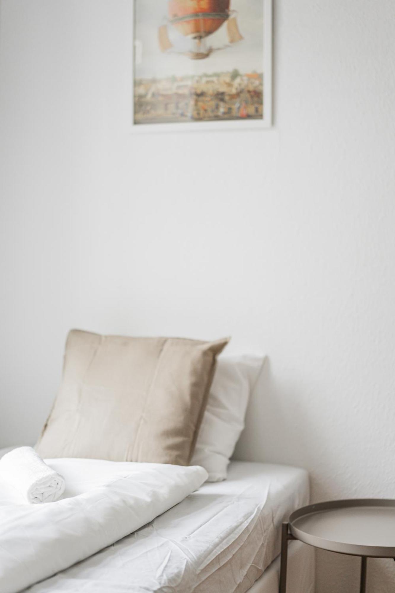 Urban Vienna Living - 18Th District Aparthotel Bagian luar foto