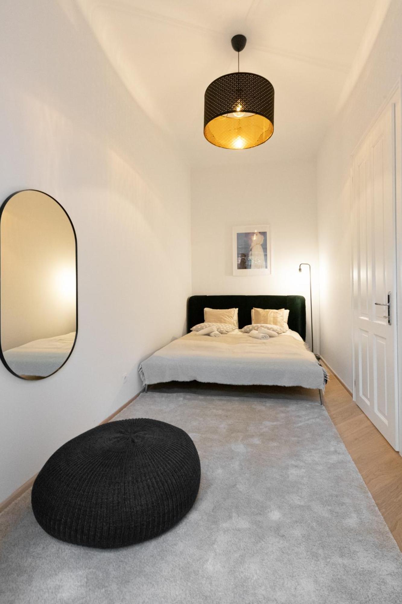 Urban Vienna Living - 18Th District Aparthotel Bagian luar foto