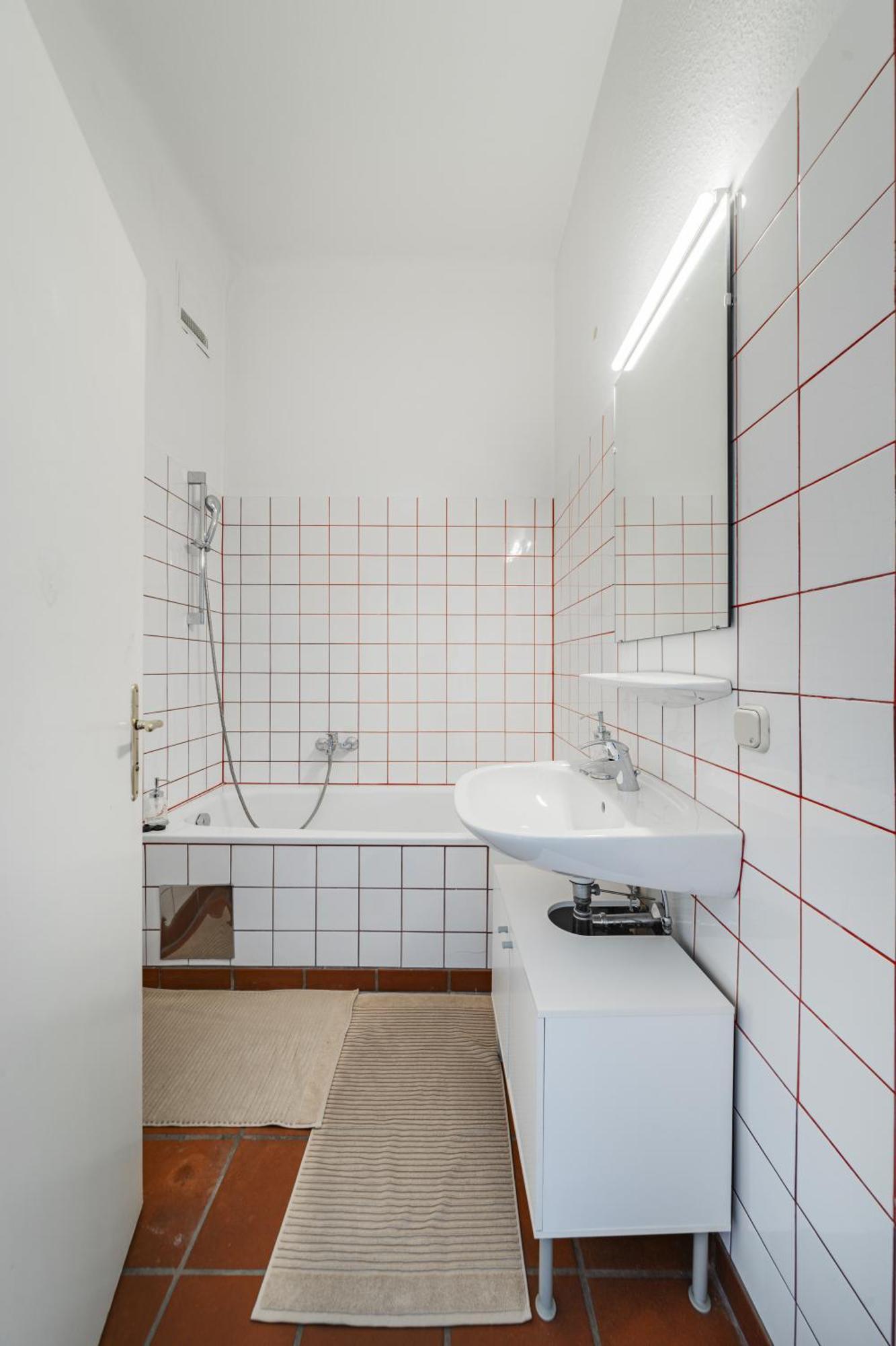 Urban Vienna Living - 18Th District Aparthotel Bagian luar foto